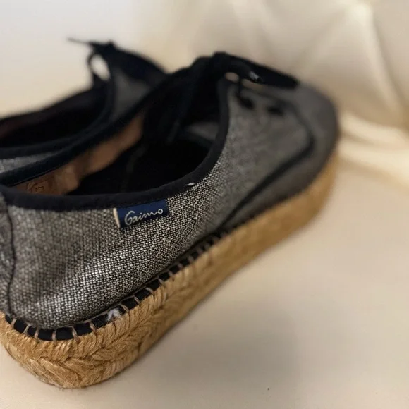 Gaimo Black and Gray Oxfords - Picture 4 of 8